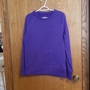 Women's Nike womens sweatshirt